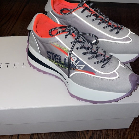 Stella McCartney Women’s Reclypse Low Top Sneakers - Picture 2 of 7